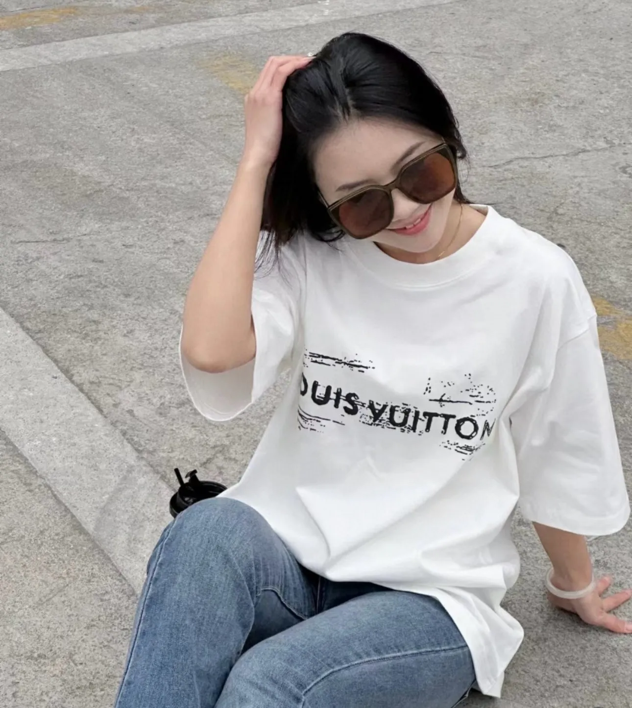 Louis Vuitton/ Logo